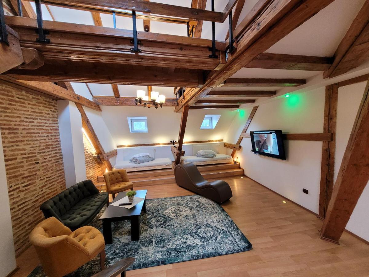 Main Square Apartments & More Brasov Exterior photo